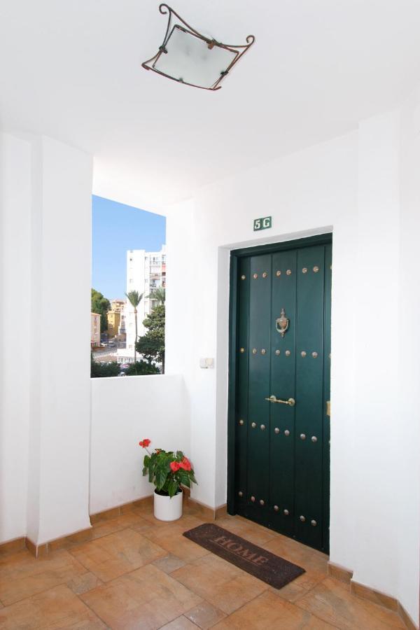 Isla De 1, Jacuzzi, 80m From The Sea, Ac, Bbq, Private Parking, Big Terrace Apartamento Benalmádena