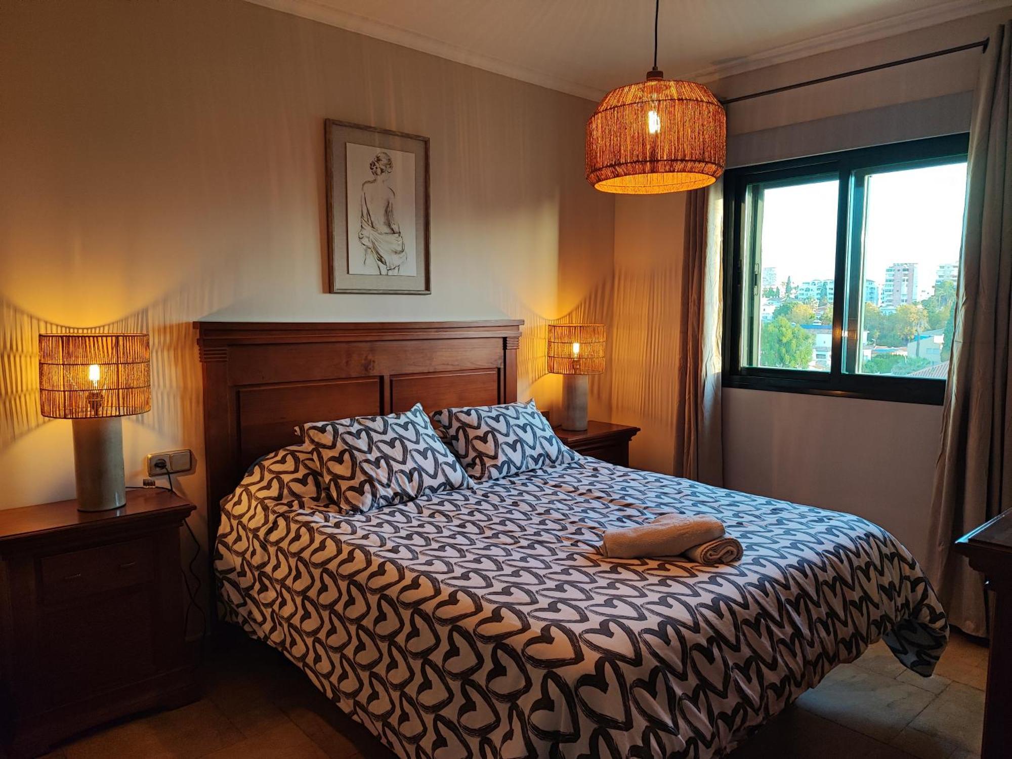 Apartamento Isla De 1, Jacuzzi, 80m From The Sea, Ac, Bbq, Private Parking, Big Terrace *