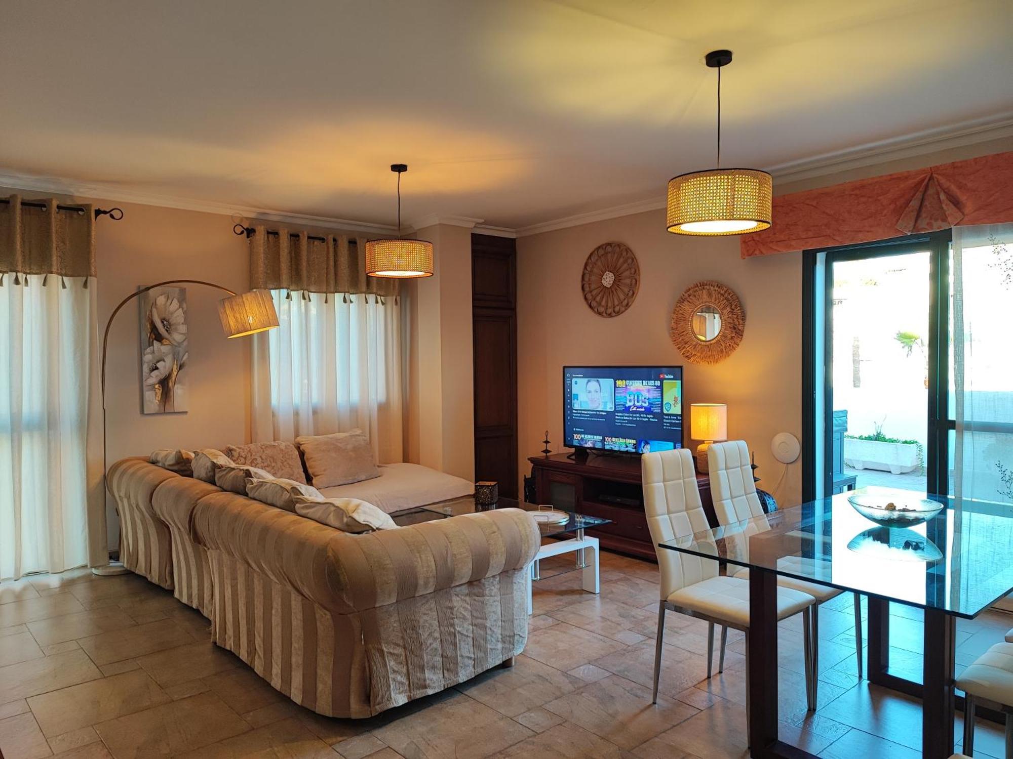 Isla De 1, Jacuzzi, 80m From The Sea, Ac, Bbq, Private Parking, Big Terrace * Benalmádena